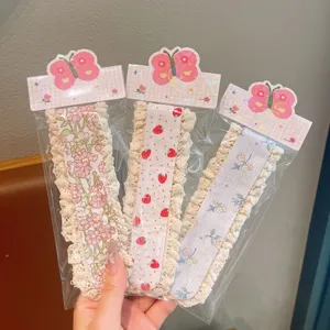 Kinder Ponyfranse Klettband süße Blumen Erdbeere Spitze Haarstyling Zubehör 3 Stk