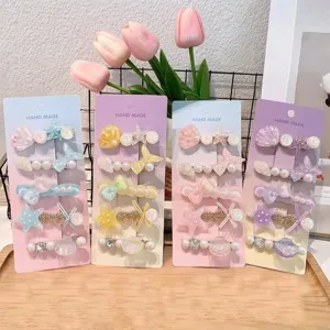 Dopamine cute hair clip set detail featuring pearl star and shell designs for girls.
