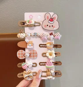 Cute cartoon hair clips set for kids, sweet style side hairpins with pink backing card display.