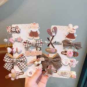Suesse braune Stoff Schleife Haarspangen Set mit Cartoon Katze und Hase fuer kleine Maedchen.