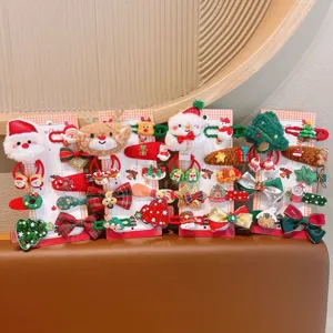 Weihnachten Kinder Haarspangen Set mit niedlichem Weihnachtsmann Schneemann und Rentier Designs.