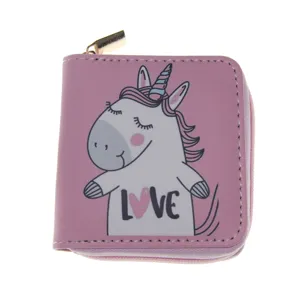 Rosa PU-Leder kurzer Reißverschluss Geldbeutel mit niedlichem Einhorn Cartoon Design.