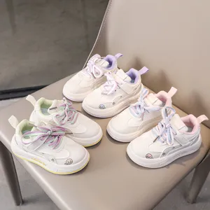 Kids casual sneakers soft sole versatile children's fashion sports shoes detail view