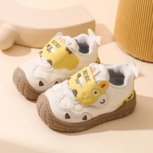 Chaussures premier pas bebe semelle souple baskets mignonnes dessin anime jaune