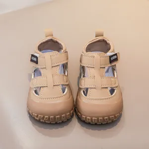 Toddler baby summer sandals with soft soles and velcro closure, breathable hollow design for kids.