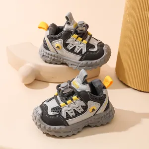 Atmungsaktive Mesh-Turnschuhe für Kleinkinder, Jungen Mädchen Lauflaufschuhe rutschfest.