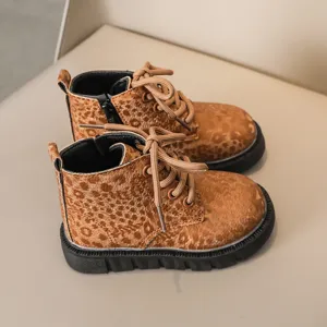 Stivali caldi invernali per bambini con stampa leopardata, zip laterale e suola spessa.