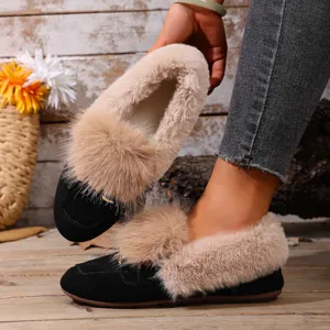 Chaussures plates d'hiver pour femmes avec col en fausse fourrure, mocassins noirs chauds.