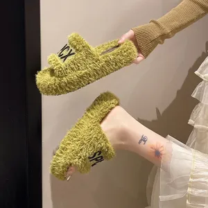 Ciabatte spesse e pelose da donna invernali pantofole in peluche scarpe da interno ed esterno