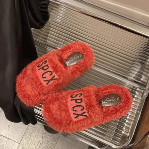 Pantofole peluchese da donna, suola spessa, scarpe invernali calde con lettere ricamate.