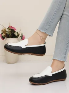 Detailansicht der Damen Farbblock Slipper, bequeme flache Freizeitschuhe im Retro Stil.