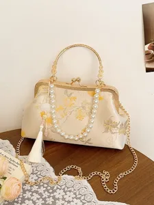 Borsa a mano a conchiglia ricamata in stile cinese con manico di perle e catena.
