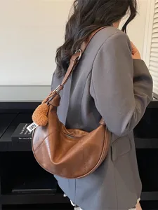 Retro women's crescent shoulder bag fashion casual hobo PU leather crossbody bag.