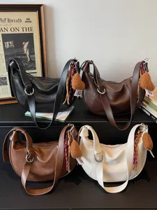 Classic retro hobo shoulder bag for women, fashion PU leather crescent crossbody bag.