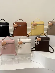 Sac à dos mini femme élégant avec pendentif ours mignon, cartable décontracté en cuir PU.