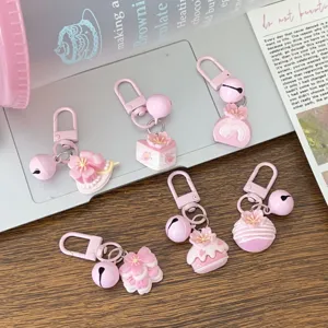 Süßer Kirschblüten Dessert Glocke Schlüsselanhänger Süß Cartoon Harz Kuchen Blume Taschen Anhänger Schüler Alltagsaccessoire