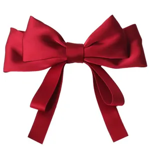 Élégante pince à cheveux nœud en satin rouge pour femmes, accessoire de coiffure tendance.
