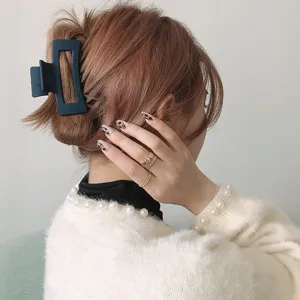 Korean matte hair claw clip geometric minimalist style elegant hair styling accessory for women