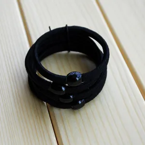 Elastici per capelli neri con perline decorative, supporto per coda di cavallo resistente.