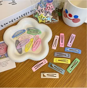 Conjunto de horquillas para niños Macaron con bonitos clips de estrellas y óvalos.