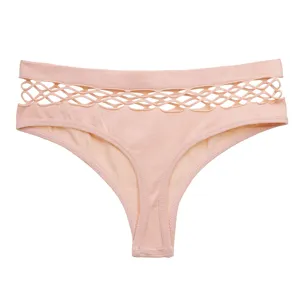 Vista dettagliata tanga donna taglia comoda vita media traspirante cavo slip fitness.
