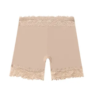 Vista detallada de pantalones cortos de seguridad de encaje de cintura alta, faja moldeadora.