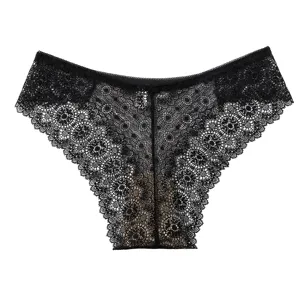 Detalle de primer plano de la textura de encaje floral negro exquisito, bragas tiro bajo