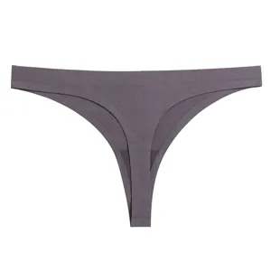 Tanga da donna senza cuciture, dettaglio di intimo grigio scuro traspirante e morbido.