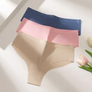 Seamless women breathable solid color low-rise thong sporty comfortable underwear 3pcs