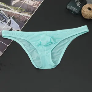 Details of men's low-waist breathable solid color briefs, lightweight and soft fabric view.