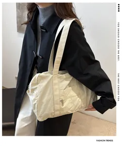 Lässige Damen Umhängetasche aus Segeltuch, große Kapazität minimalistische Alltagstasche.