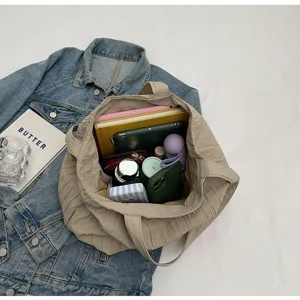 Lässige plissierte Canvas Tragetasche für Damen, große Schultertasche für Arbeit und Schule.