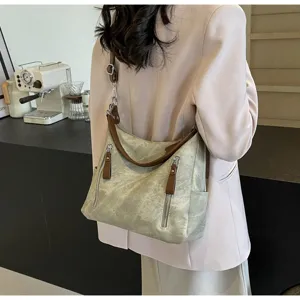 Vintage Farbverlauf Umhängetasche Detail, stilvolle Damen Pendler Handtasche mit Reißverschluss.