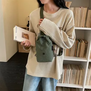 Umhängetasche Brusttasche für Damen, leichte Outdoor Kordelzug Freizeittasche.