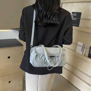 Modische Plissee Kordelzug Umhängetasche für Damen, stilvolle Pendler Achsel Tasche.
