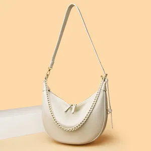Weiße Cresent Schultertasche, stilvolle Lychee Muster Hobo Tasche mit Kettendetail.