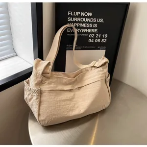 Beige Nylon Umhängetasche lässige Schultertasche große Kapazität Alltag Studenten Tasche Detail