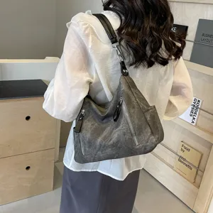 Elegante vintage Damenschultertasche mit grossem Fassungsvermoegen fuer den Alltag.