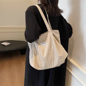 Lässige Plissee-Canvas-Umhängetasche, große Tote-Bag für Pendeln und den täglichen Gebrauch.