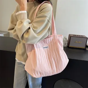Lässige rosa plissierte Canvas-Tragetasche große Kapazität Schultertasche für Damen Alltag