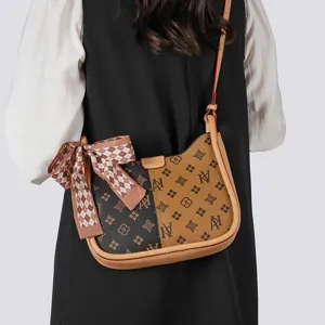 Elegante Damen Umhängetasche Satteltasche mit schickem Schleifendetail, trendige Schultertasche.