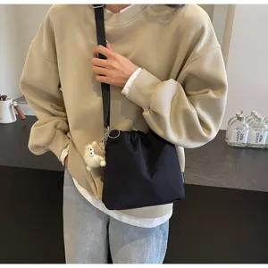 Schwarze Nylon Beuteltasche lässige Umhängetasche für Damen Studenten im Alltag neu