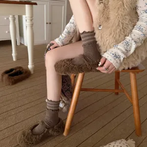 Calze a metà polpaccio rigate con bordo a volant stile coreano donna autunno inverno calde.