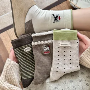 Calzini a Tubo da Donna Ricamo Cucciolo Fiocco Pois Rigato Cotone Pettinato Stile Coreano