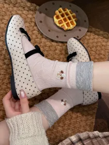 Chaussettes mi-tubes douces brodées de chiots pour femmes automne hiver mode mignon coton confortable