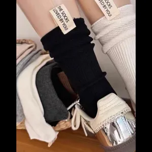 Calzini slouch in maglia stile coreano da donna tinta unita a righe verticali polpaccio