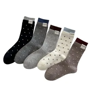 Koreanische Herzmuster Doppelrippe Wadenstrümpfe Damen Socken mit Etikett Hauptbild