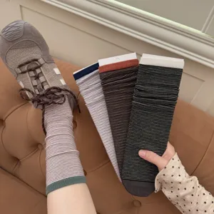 Retro kleurblok gestreepte middellange sokken Koreaanse stijl casual mode lange sokken