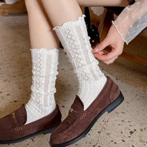 Calze da donna bianche in pizzo cavo lavorato a maglia stile coreano moda carina scarpe abbinate