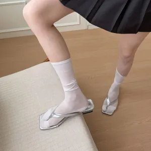 Calze a punta in rete traspirante da donna, calzini estivi sottili con design confortevole.